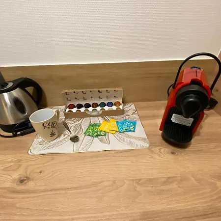 Le Girouard - Center - Private Parking - Wifi, Netflix Apartment